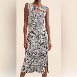 Anthropologie Jacquard Cut-Out Midi 
Black/White Sheath Dress Medium